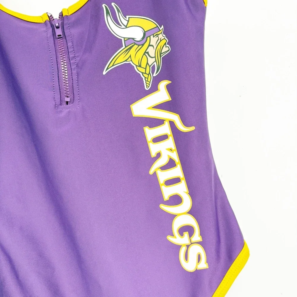 NFL Team Apparel Womens Minnesota Vikings Zip Front Sporty One‎ Piece Swimsuit S